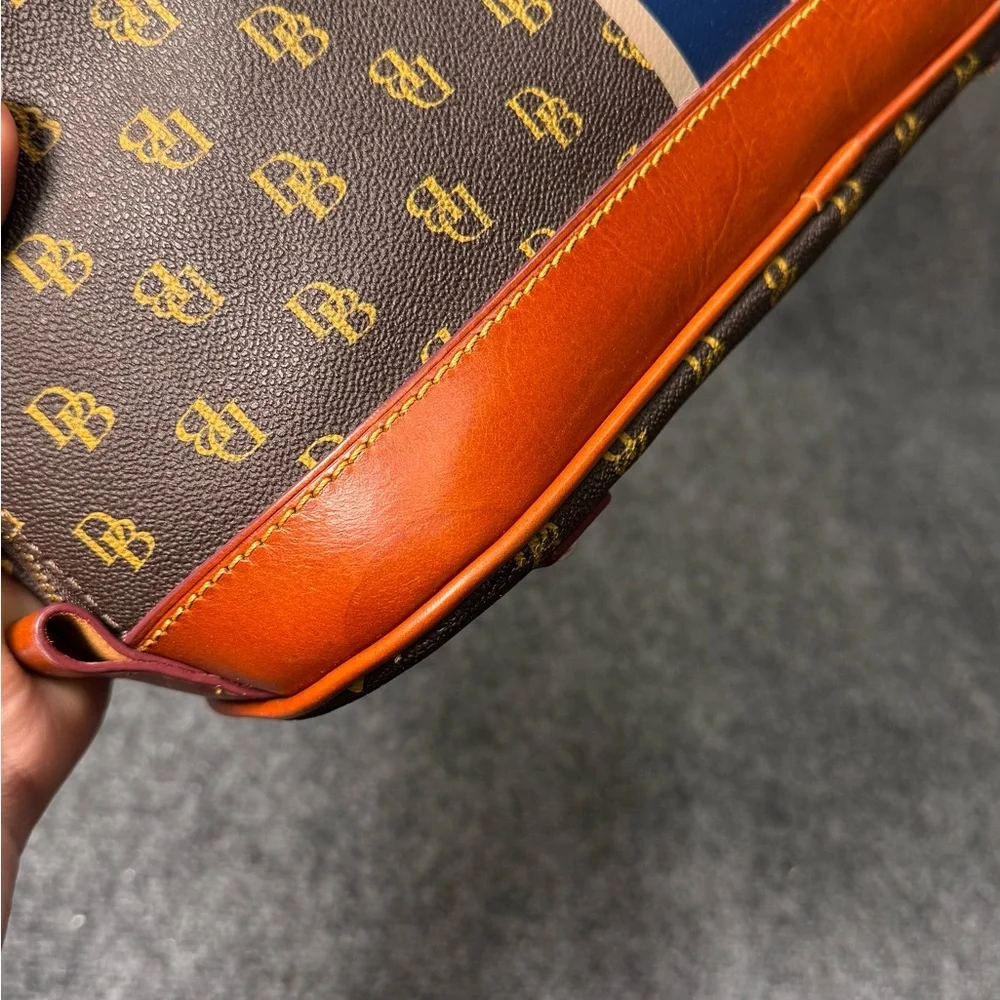 Dooney & Bourke New York Yankees‎ Satchel Crossbody Bag